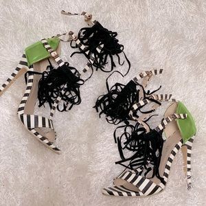Fringe heels